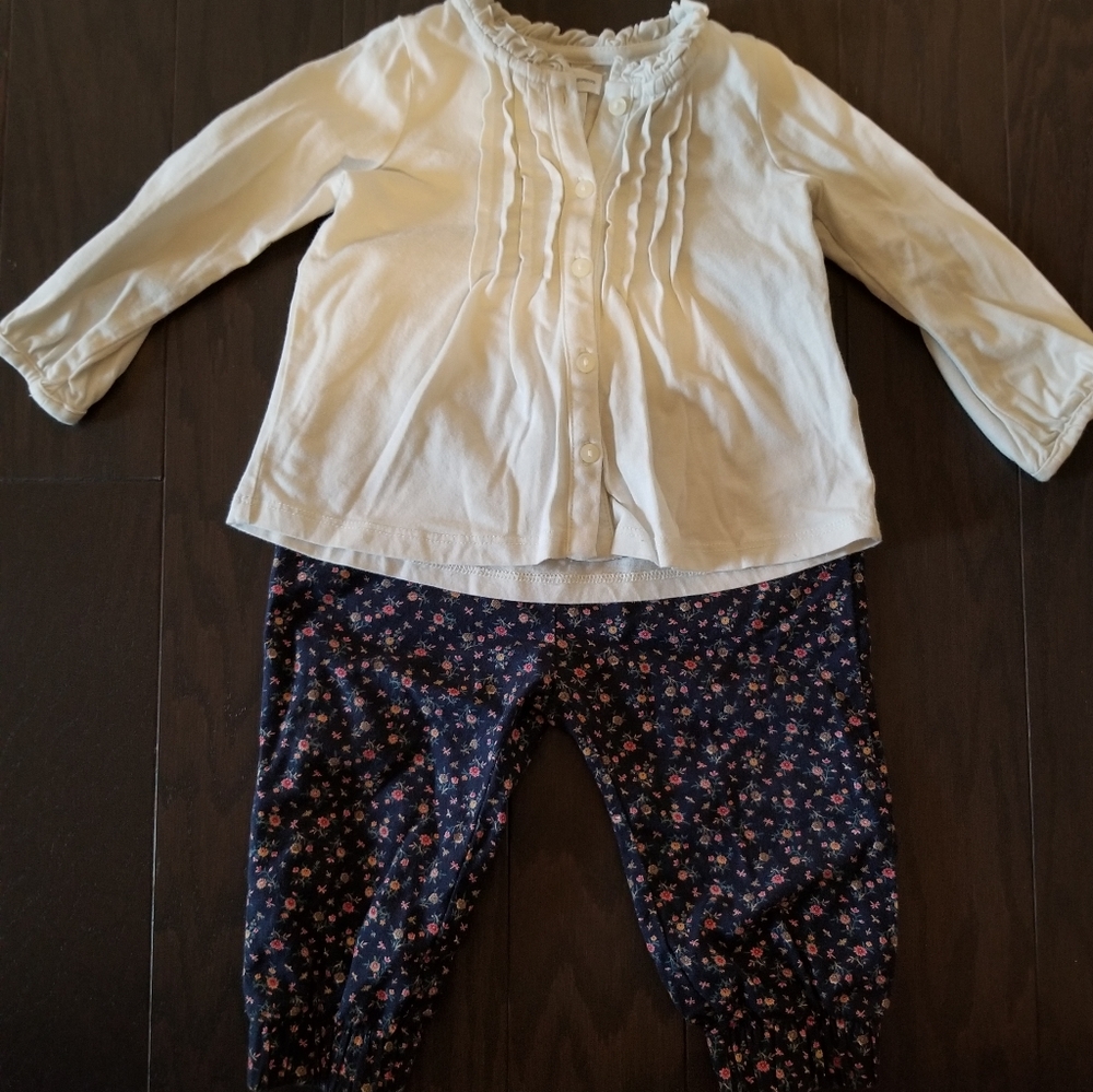 Ralph Lauren Boho Outfit w/ floral pant & grey top
